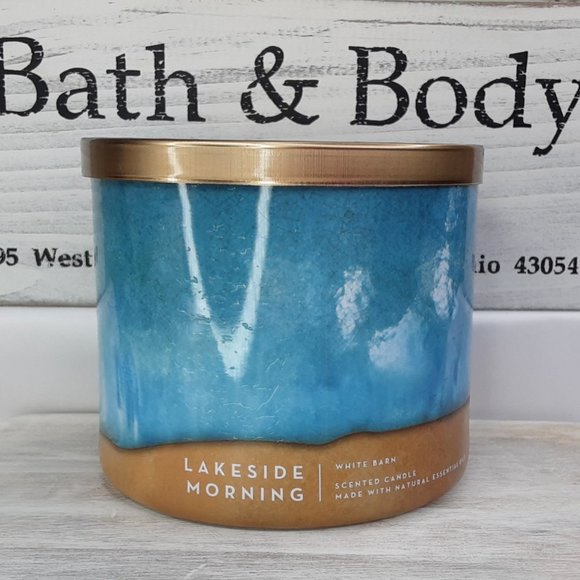 BATH & BODY WORKS 3-WICK CANDLE 'LAKESIDE MORNING' - Picture 1 of 8